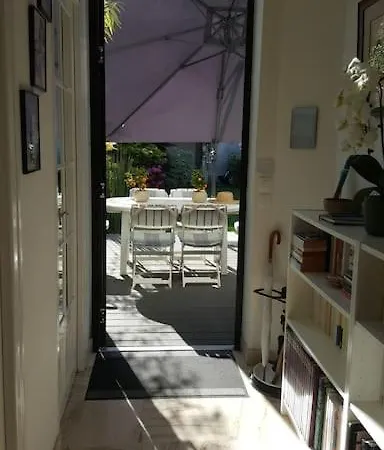 Chez Lily
