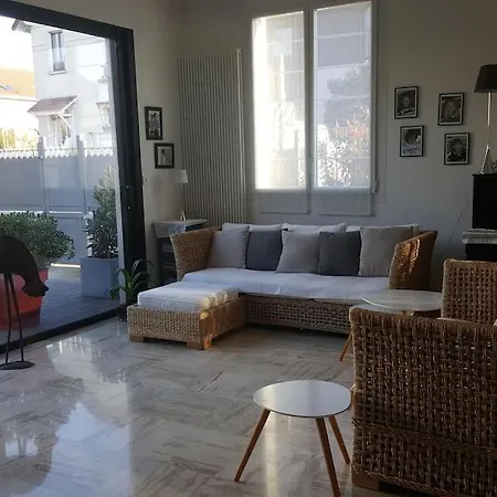 Chez Lily Villa