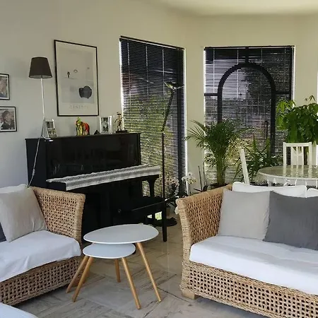 Chez Lily