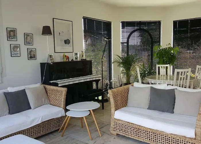 Chez Lily